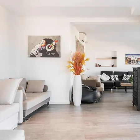 Villa Sophie Alt Standing, Frente Al Club Nautico *