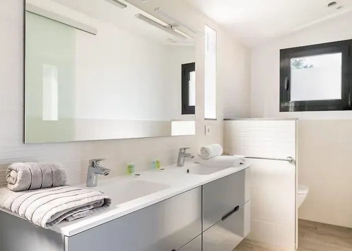 Villa Sophie Alt Standing, Frente Al Club Nautico