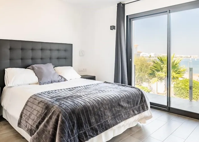 Villa Sophie Alt Standing, Frente Al Club Nautico Girona